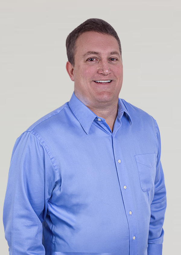 Headshot of Ray Ardire